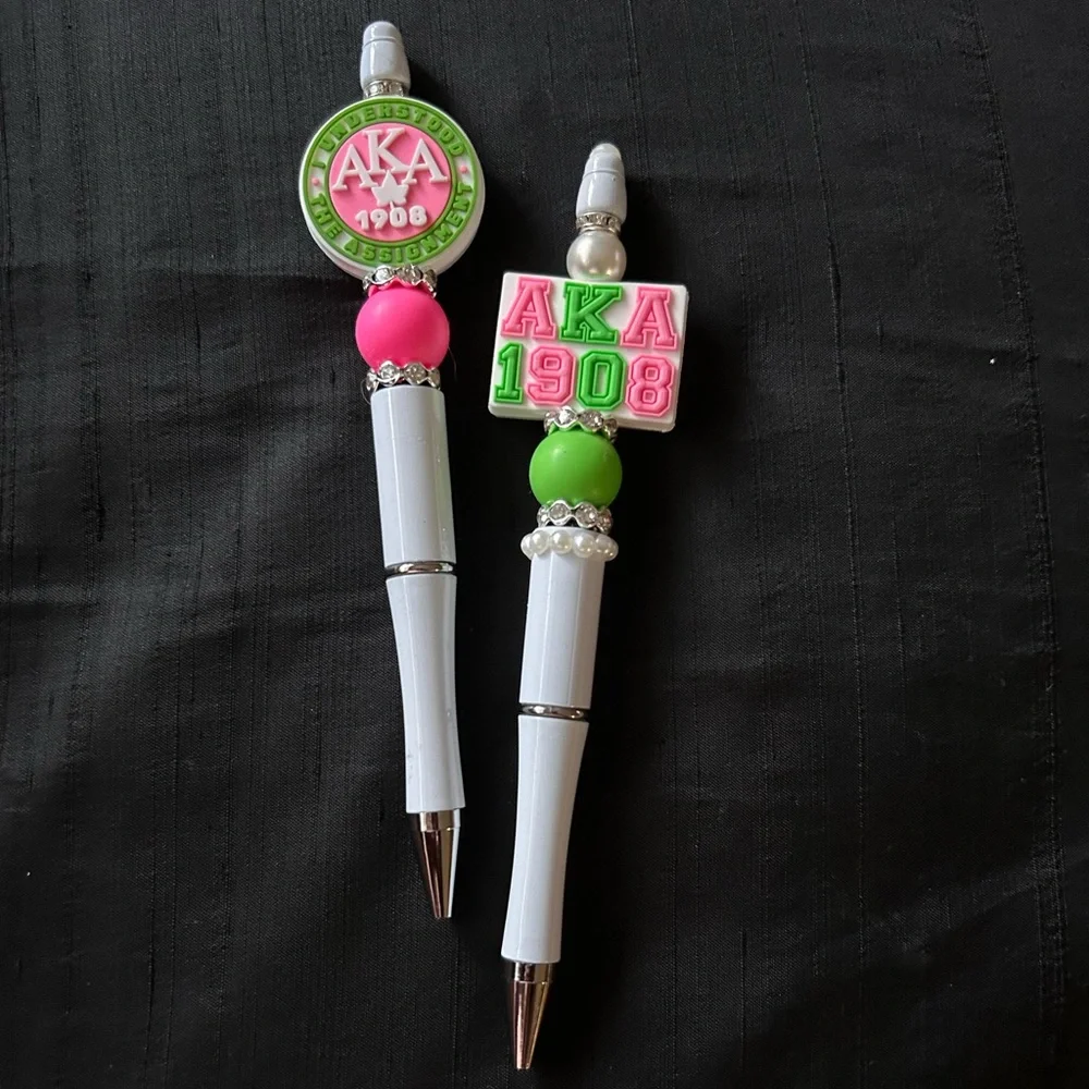 AKA 1908 White and Pink Pen ๐๏ธ ๐ - Picture 3 of 3